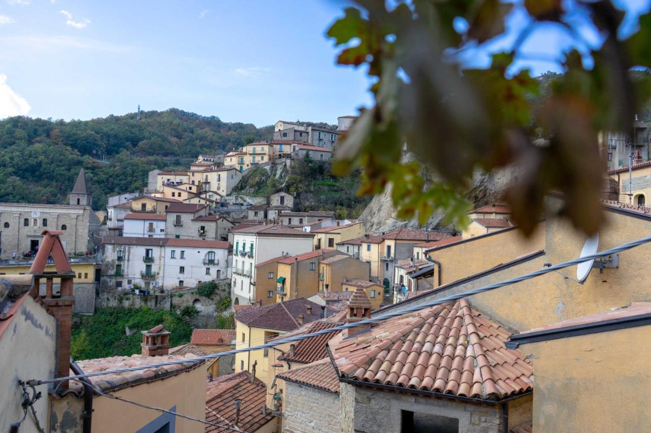 B&B Sud E Magia Castelmezzano Exterior photo